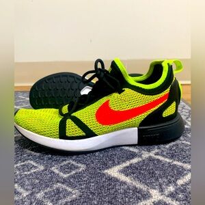 Nike Duel Racer